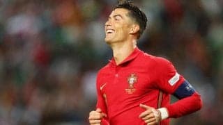 「純金の蛇口」に「ルイ・ヴィトンの壁」C・ロナウドが“30億円”の豪邸を建設中！