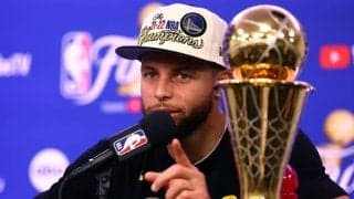 4年ぶり4度目の優勝を果たしたカリー「自分たちの夢を実現させようと努力してきた」