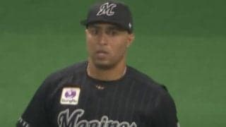 「全盛期のイチローじゃん」　振り向きざまドンピシャ送球が「爆肩最高すぎ」