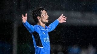 川崎のレジェンド中村憲剛がGKとして等々力のピッチに復帰！ “PKのピンチ”を乗り越え札幌戦の勝利を呼び込む！