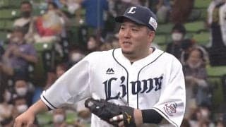 マウンドへ向かう山川の「いや近寄り方よ」　異常にぎこちない「不思議なダンス」