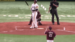 「ファウルかと…」「意味不明」　本人も半信半疑の“こすっただけ弾”が「すげぇ」