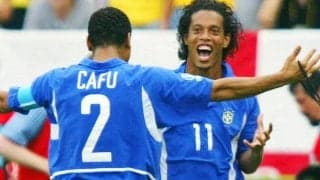 「3R」の一角・ロナウジーニョが20年前の日韓W杯で決めた“幻惑FK”！人気絶頂だったベッカム擁するイングランドを沈めた一撃