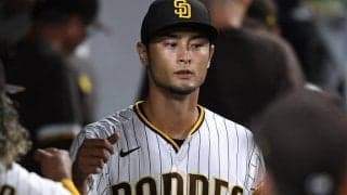 【MLB】試合後も続いた捕手との意見交換　天才的な感覚持つダルビッシュが徹底する相互理解