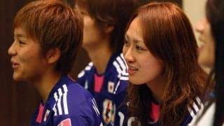 「最後に会った日5年前」岩渕真奈がW杯優勝メンバーとの再会を謳歌「笑い過ぎて怖い」