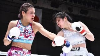 【格闘技／RISE 159】3児のシングルマザーerika♡がベルト獲得、猛烈ラッシュで今春高校卒業の18歳・AKARIの心を折る