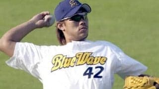 イチローより上位で指名された元野手も。中日・根尾昂の転向で思い出す、野手→投手に挑んだ男たち