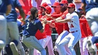 エンゼルスが監督“代行の代行”に　26日大乱闘で10試合出場停止、通訳も2試合の処分