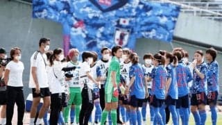 「元・世界女王」を苦しめてきた「かつての自分たち」にこだわる消極性【新たな姿への変化をうかがわせた「なでしこジャパン」】(3)