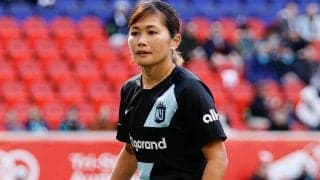 元なでしこMF川澄奈穂美が虹アフロでパレード参加「イメージは大阪」