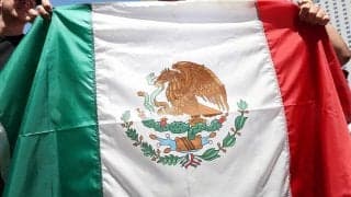 神聖なユニフォーム発表で“あらぬもの”が写り込むハプニング！メキシコ2部クラブに世界が注目