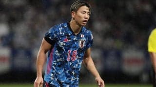 「若いメンバーに混じって！」浅野拓磨が日本でのラストのトレーニング、笑顔で記念撮影「またここから頑張ろう」