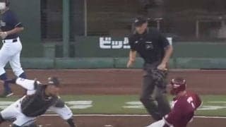 完全アウトのタイミングも…見極めた「審判すご」　激走“神の足”が「ナイスやな」