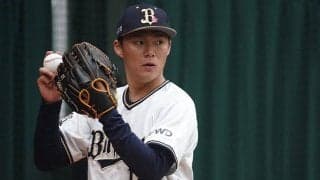 山本由伸の高速魔球が「手前まで軌道一緒」　“ほぼ捕手目線”で分かる衝撃「迫力ヤバ」