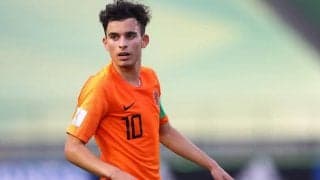 フェイエノールト、AZ育ちの若手WGターブニを完全移籍で獲得