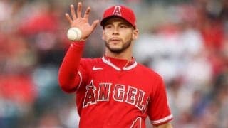 【MLB】低迷エンゼルスの「実に賢いプレー」　“一塁に投げない”名手の美技が「希望の光」