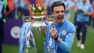 マンC｢背番号10｣がSNSで見せつけた肉体美に｢なんて美しい｣!! 筋肉隆々な”上半身丸出しトレーニング”に｢4万いいね｣以上の大反響