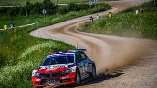 ERCリエパヤ：マルティン・セスクが全SSベストで母国ラリー完勝、ERC史上初の快挙