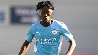 リーズ、シティの若手MFギャビを完全移籍で獲得！