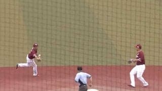 グラブもいらない「素晴らしい右手」　“腕力全開”の「オサレ守備」が「メジャーみたい」