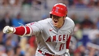 「過去15年で最高の選手だ！」大谷翔平、”10奪三振＆２打点＆盗塁”の新たな歴史をつくる大活躍に現地大興奮！