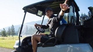 カリーが「サインのためなら何でもする」というファンに課した面白チャレンジとは？