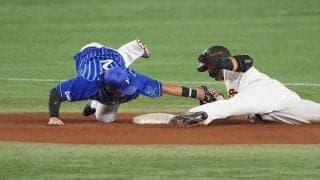 泥だらけの中田翔が「泳いでいる」　完全アウト覆した“神突入”が「天才的走塁」