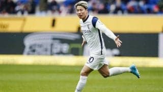 浅野拓磨が背番号｢10｣ から変更で、偉大なレジェンドFWも「似合う」と反応！ 日本代表FWがSNSで｢この好きな番号でプレーします｣と報告