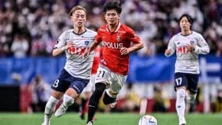 浦和・大久保が渾身の美ゴールも「ボールボーイが全部持っていった」！ 「崩しもスゴイがリアクションもスゴい」とサポーター絶賛