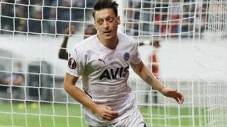 フェネルバフチェ、戦力外のエジルとの契約解除を決断か