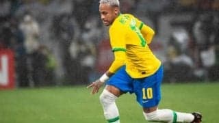 ネイマールにとって最後のチャンス。メッシ、エムパベとの微妙な関係でPSG残留か