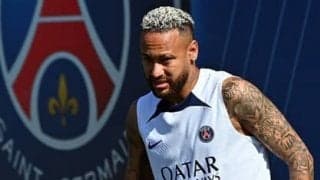 来日直前のPSGで深刻な問題。ネイマールは非難の的で移籍話が再燃、正念場を迎えた