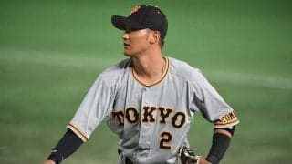 投手すら驚いた美技は「なにそれ菊池かよ」　超人的“空中キャッチ”が「たまらん」