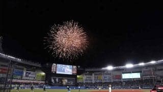 ロッテが“ホームラン花火”打ち上げ　夏の特別イベントBLACK SUMMER WEEKENDの9試合