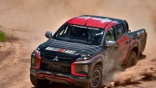 「チーム三菱ラリーアート」が『トライトン』競技車の耐久テストを実施