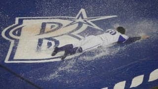 雨中の“自虐パフォ”をDeNA三浦監督が絶賛したワケ　4年目内野手の「今後が楽しみ」