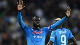 チェルシー移籍に迫るクリバリがナポリに別れ　「僕にとってすべてだった」