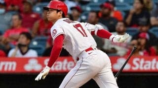 大谷翔平が“通天閣打法”で幸運出塁　米女性レポーター仰天「見た中で最も高い飛球」
