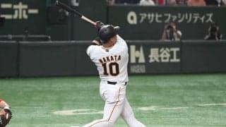 打球見失う「どこまで飛んだか追えなかった」　中田翔の超アーチが「すんげー弾道」