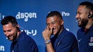 「Jリーグはだめだけど…」パリSG来日でファンが“すし詰め状態”の列島大興奮！ 「サインおねだり」も選手は神対応！