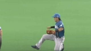 強烈打球もクルり捕球「合わせ方がすごい」　美技でファン魅了「源田を感じる」