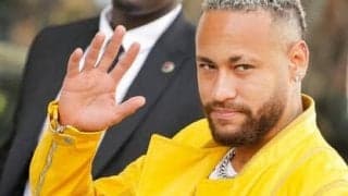 PSGの新体制にスター選手も戦々恐々。ネイマールさえもオフを早々に切り上げチームに合流