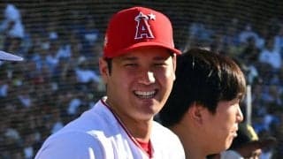 【MLB】大谷翔平を笑顔で撮影　無邪気なゲレーロJr.が「自慢気な父親みたい」「かわいいー」
