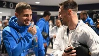 「スゴイ！」「絵になるなー」ホラン千秋とPSGメッシ＆ヴェッラッティの豪華3ショットに羨望の声「ホランさんの肩に手乗せてる」