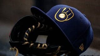 19歳“両投げ投手”を「リスク承知で指名」　MLB公式も注目「最も興味をそそる」