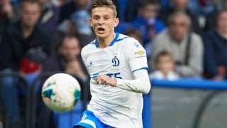 フェイエノールト、D・モスクワからポーランド代表MFシマンスキをレンタルで獲得