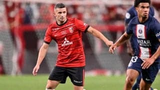 【浦和レッズ】メッシよりネイマールよりリンセンが見たい！ わずか9分で負傷交代の背番号９に「またFWがいなくなる」悲痛な声