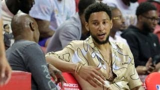 セス・カリーが復活を目指すシモンズへ期待「ネッツはフロアで彼を必要としている」