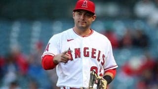 【MLB】大谷翔平の“親友”が忍者のような空中1回転　“連係美技”が「驚くほど素晴らしい」