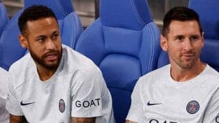 スター軍団PSG、修学旅行みたいな新幹線移動にSNS興味「オーラ半端ない」「すげー！」